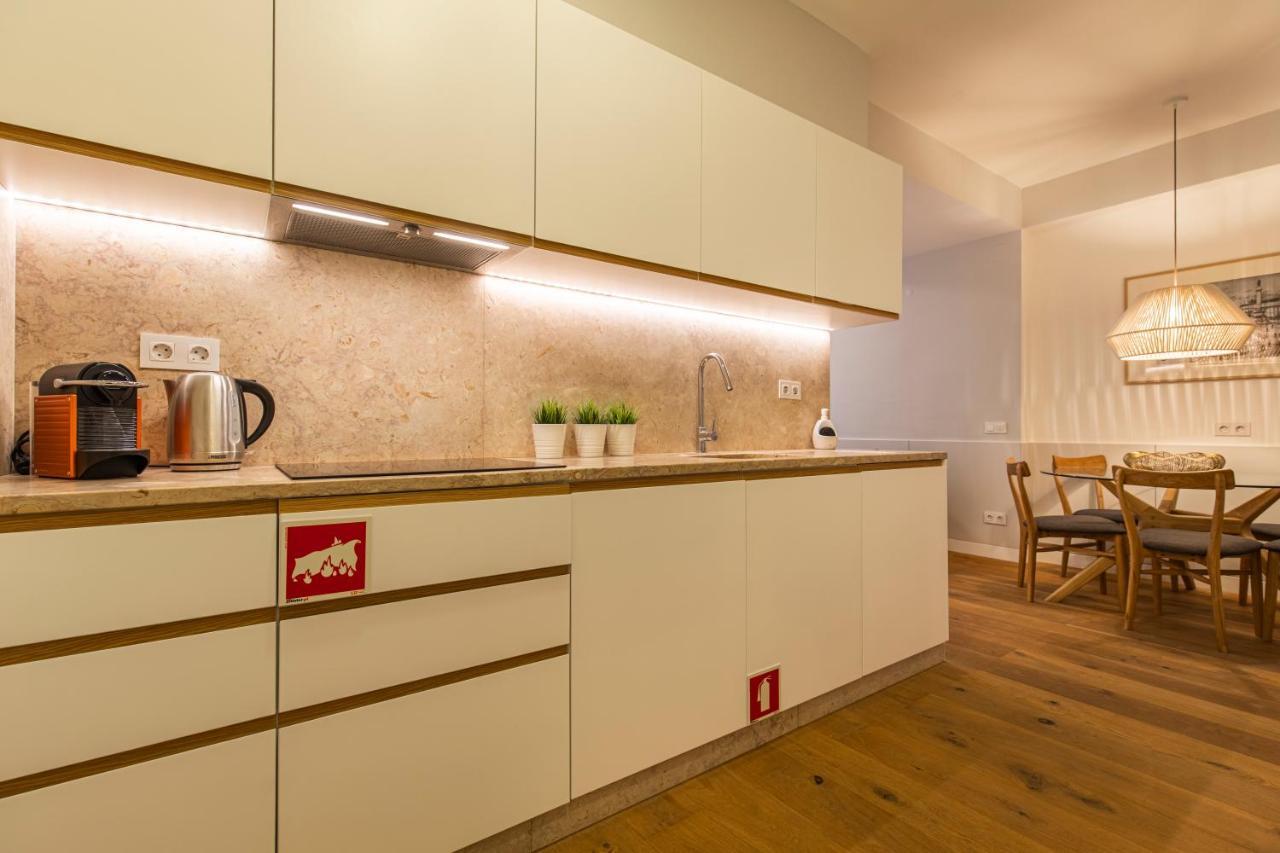 Upscale & Modern 2Bdr Apartment Lisboa Exterior foto